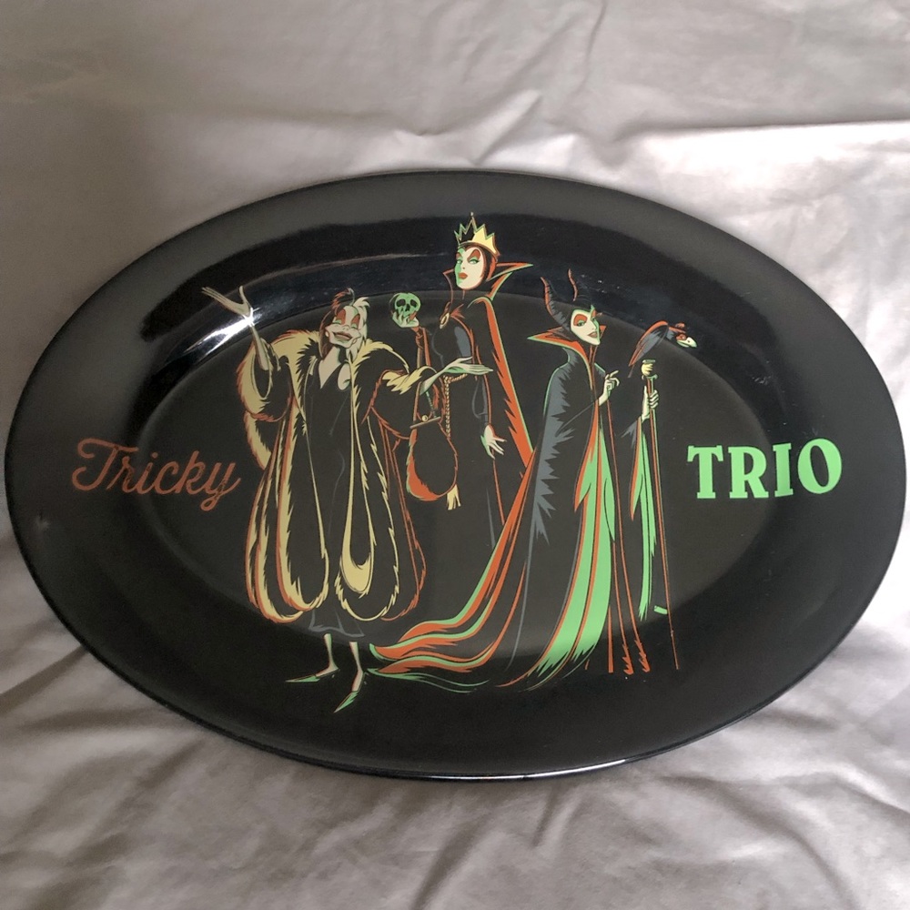 Disney Villains Tricky Trio Platter